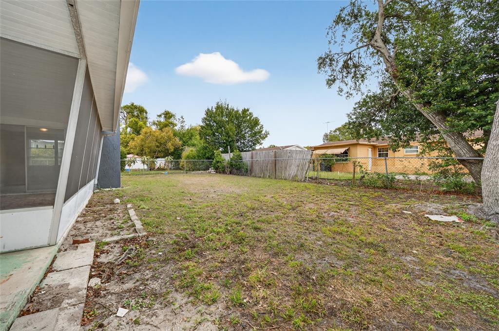 1012 Prescott Lane Holiday, FL 34691 - Photo 37 of 45