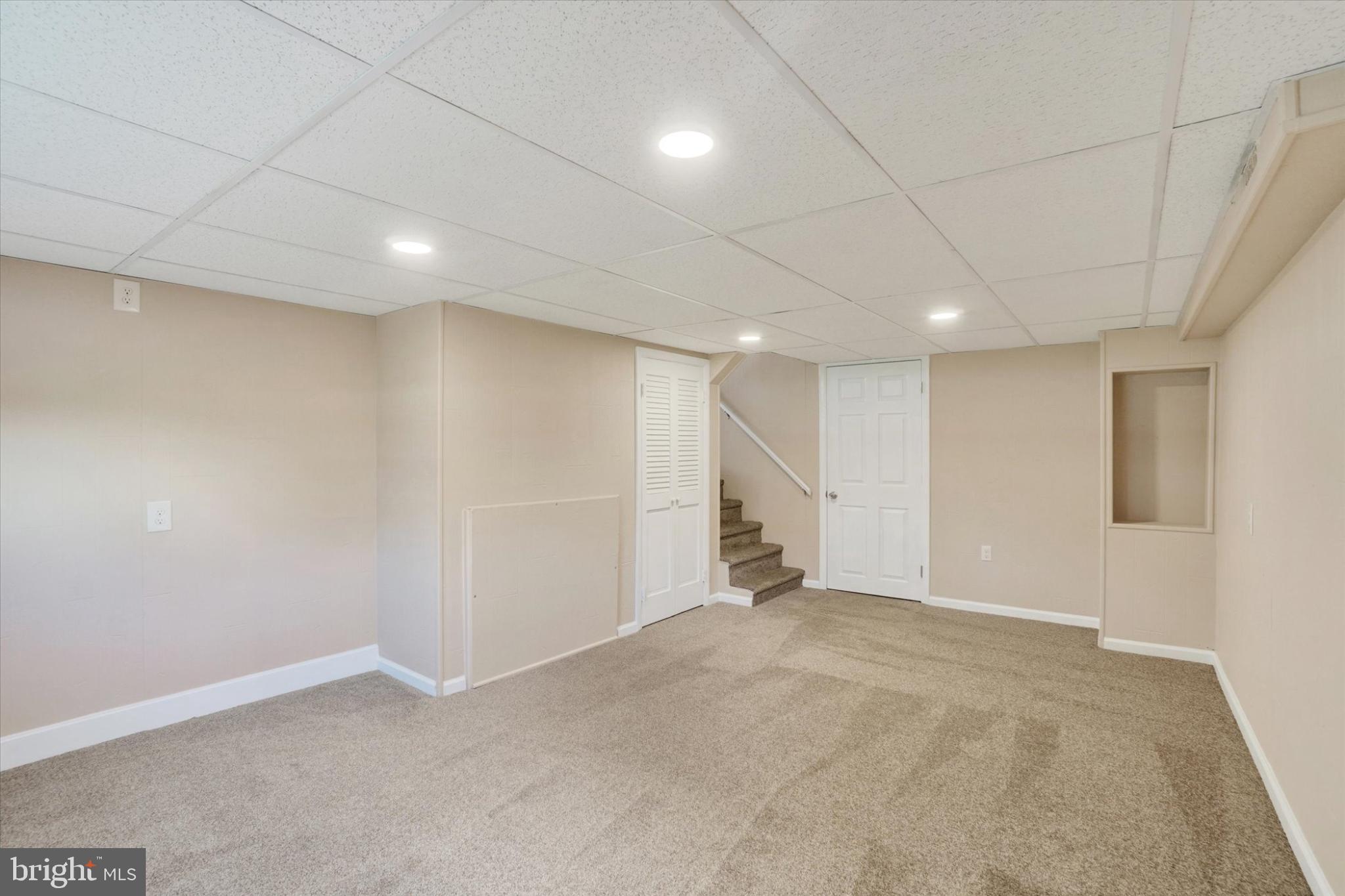 1212 Livingstone Road York, PA 17404 - Photo 21 of 24 an empty room with a empty space