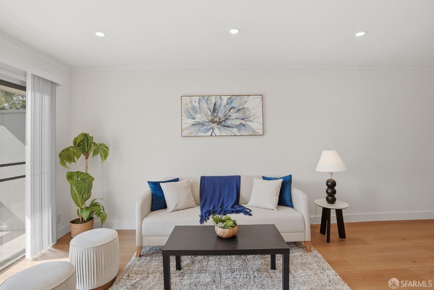 4081 Clayton Road, Unit 235 Concord, CA 94521 - Photo 9 of 27 a living room with furniture and a lamp