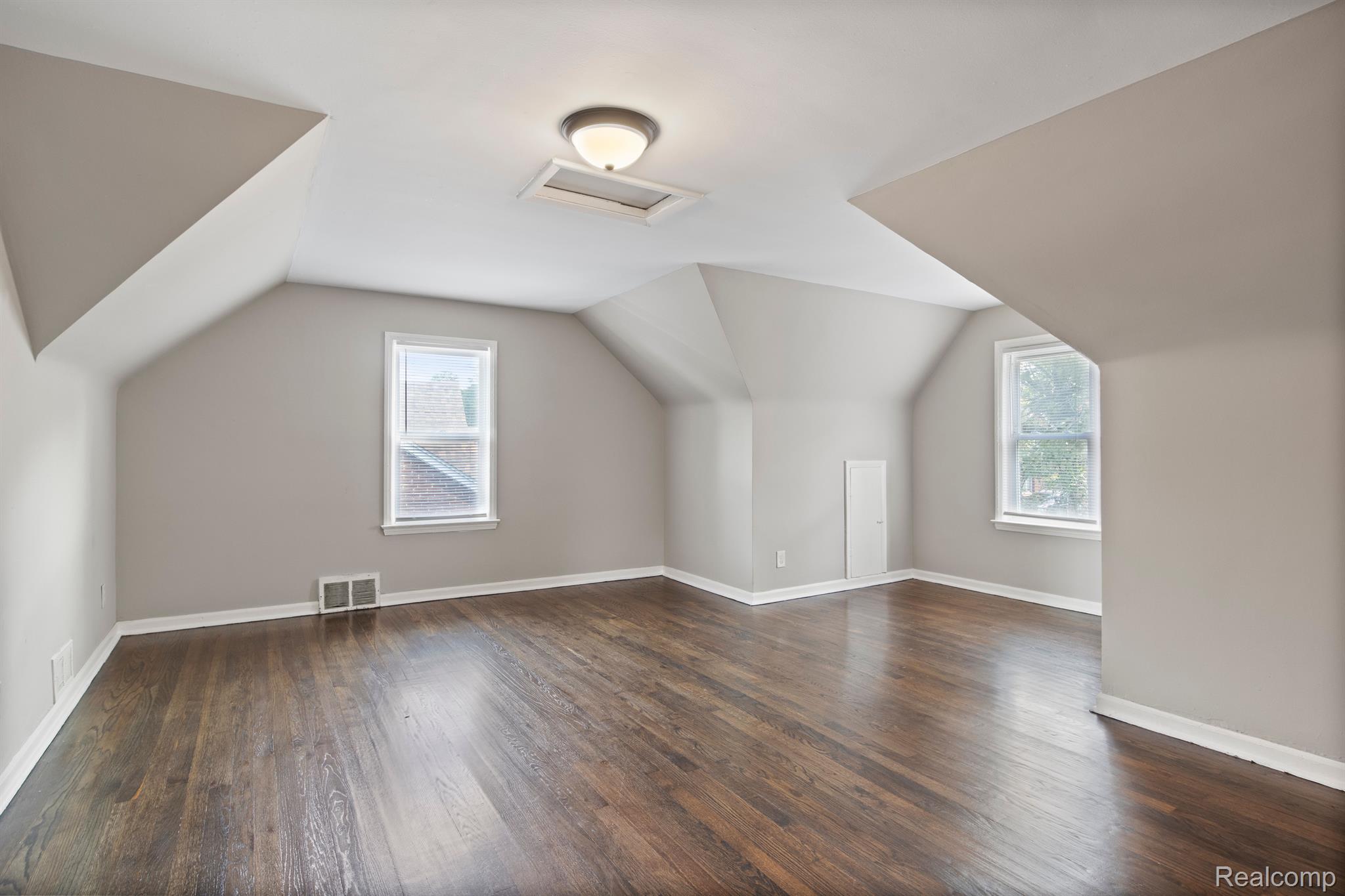 15859 Rutherford Street Detroit, MI 48227 - Photo 17 of 23 Gallery Image 17
