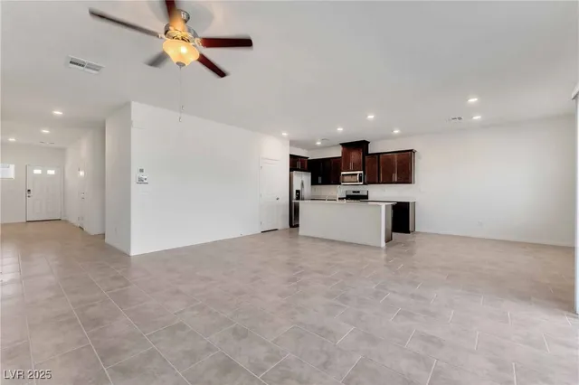 $2,500 | 4131 Agama Street, North Las Vegas, NV 89032