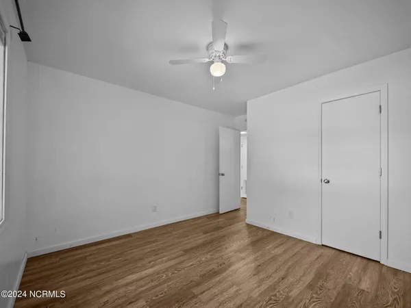 $995 | 110 Ravenwood Drive, Unit D, Jacksonville, NC 28546