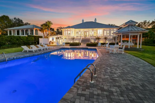 $4,775,000 | 124 Indian Bayou Drive, Destin, FL 32541