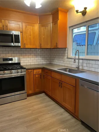 $2,100 | 29392 Lakeview Drive, Cedar Glen, CA 92321