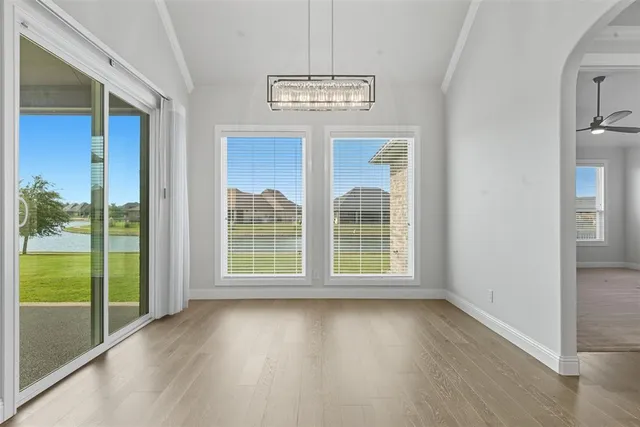 $585,000 | 6627 Pinehurst Drive, Granbury, TX 76049