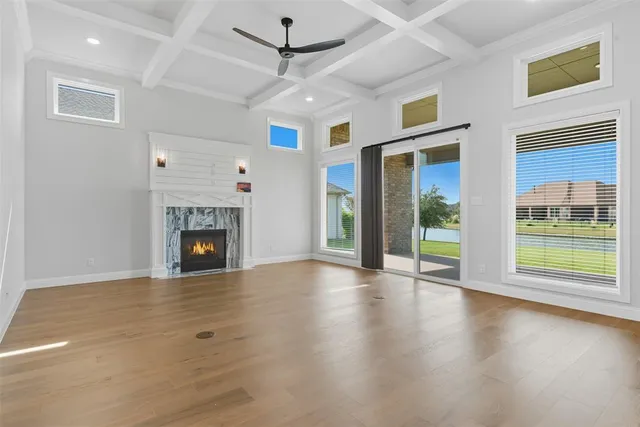 $585,000 | 6627 Pinehurst Drive, Granbury, TX 76049