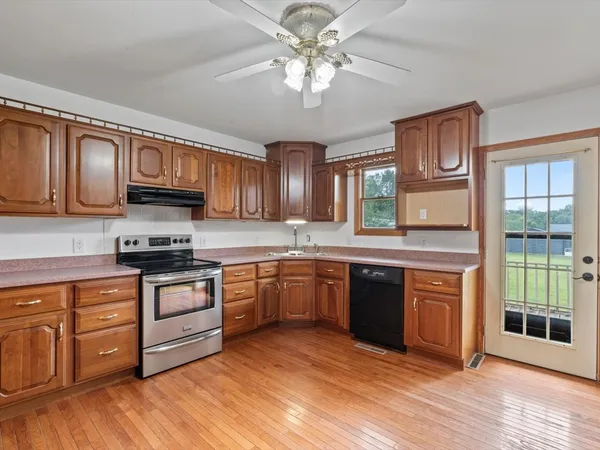 $499,000 | 1610 Wisconsin Street, Le Claire, IA 52753