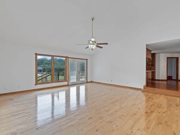 $499,000 | 1610 Wisconsin Street, Le Claire, IA 52753