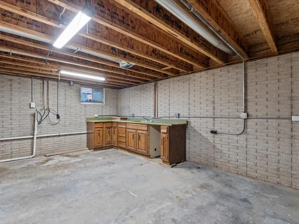 $499,000 | 1610 Wisconsin Street, Le Claire, IA 52753
