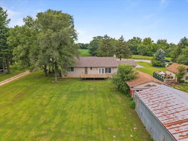 $499,000 | 1610 Wisconsin Street, Le Claire, IA 52753