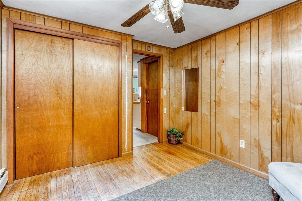 27 Jordan Street Springfield, MA 01129 - Photo 21 of 36