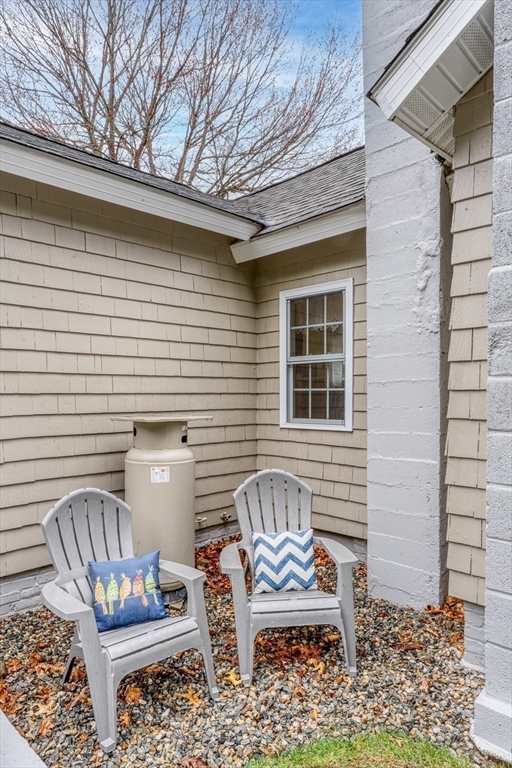 27 Jordan Street Springfield, MA 01129 - Photo 31 of 36