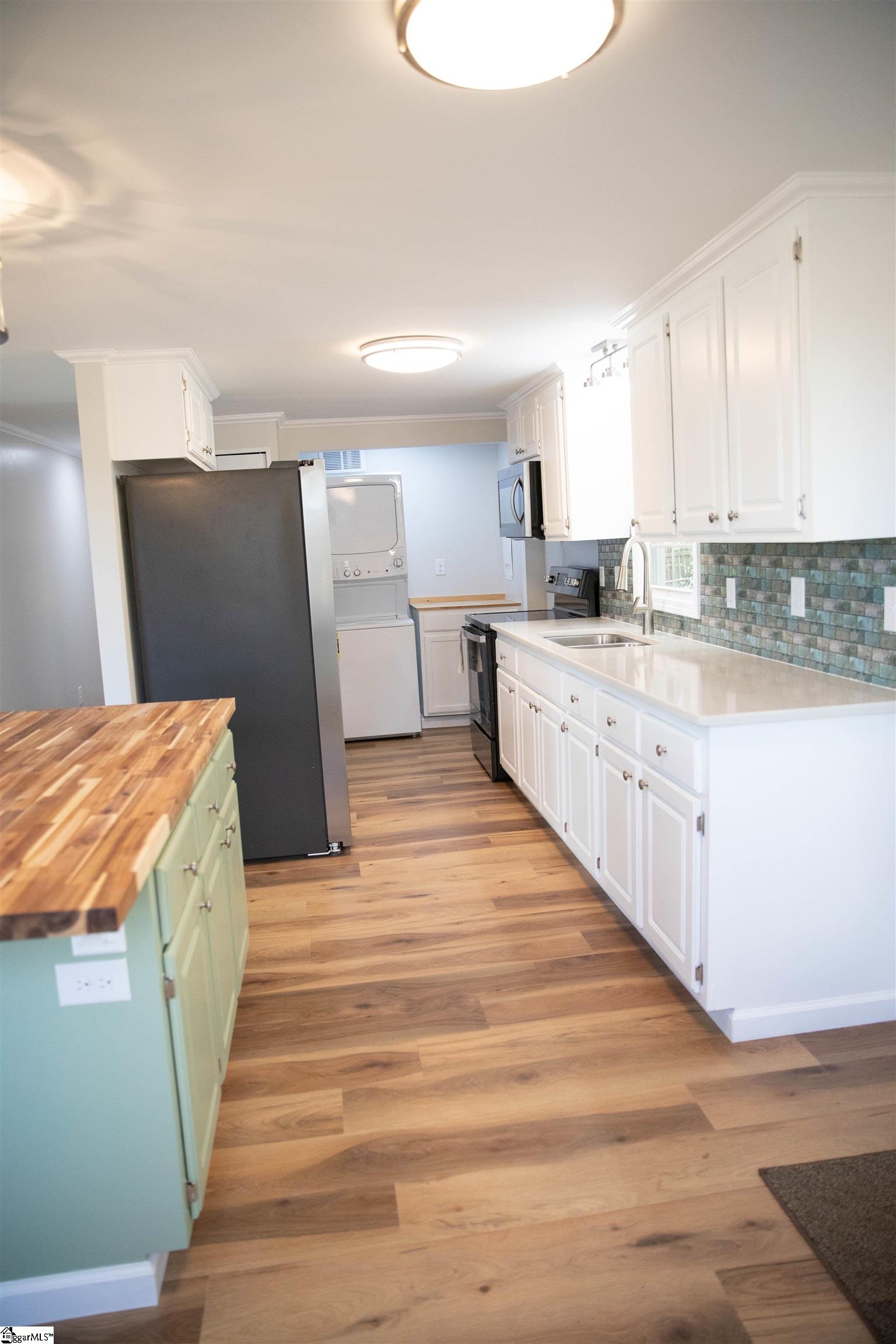811 Hellams Street Fountain Inn, SC 29644 - Photo 12 of 34 Gallery Image 12