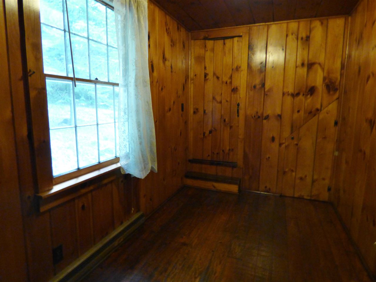 474 Chester Hill Road Grafton, VT 05146 - Photo 8 of 17 Gallery Image 8