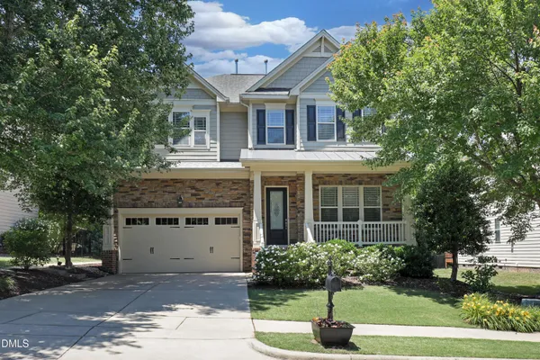 $820,000 | 328 Briarfield Drive, Apex, NC 27502