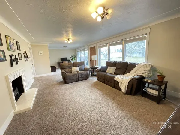 $530,000 | 2616 Burton Avenue, Burley, ID 83318