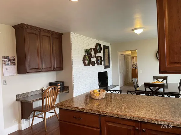 $530,000 | 2616 Burton Avenue, Burley, ID 83318