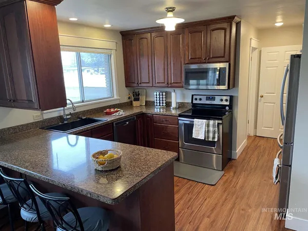 $530,000 | 2616 Burton Avenue, Burley, ID 83318