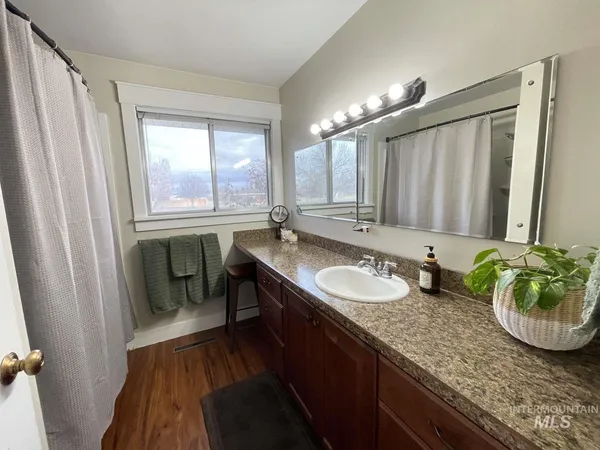 $530,000 | 2616 Burton Avenue, Burley, ID 83318