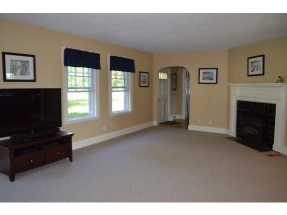 28 Clement Road Somersworth, NH 03878 - Photo 16 of 34 Gallery Image 16