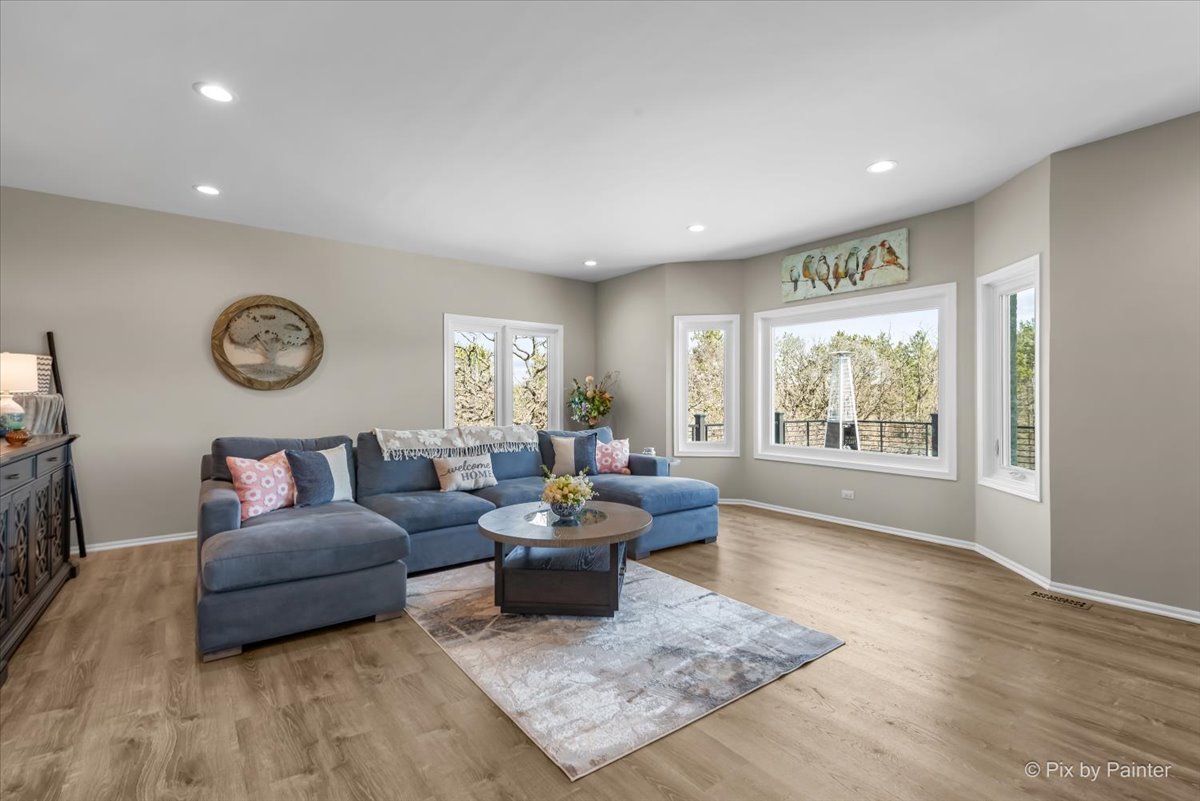 7002 Prairie Drive Spring Grove, IL 60081 - Photo 16 of 84 Gallery Image 16