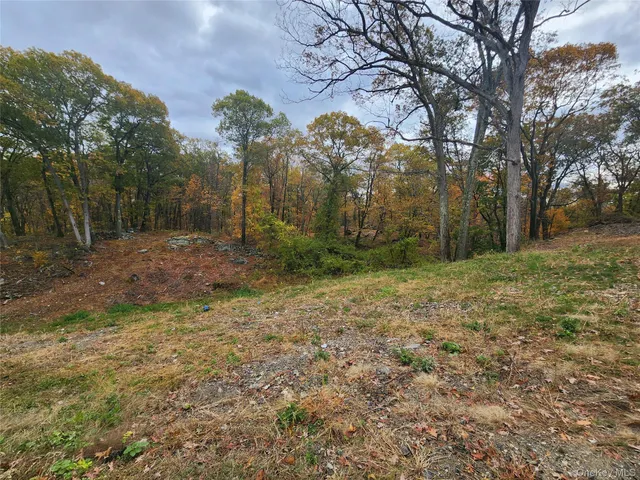 $355,000 | 39 Upland Drive, Garrison, NY 10524