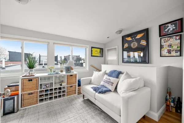 $3,300 | 695 East 8th Street, Unit 3, Boston, MA 02127