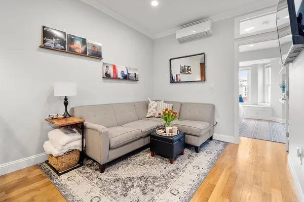 $3,300 | 695 East 8th Street, Unit 3, Boston, MA 02127