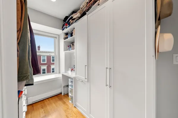 $3,300 | 695 East 8th Street, Unit 3, Boston, MA 02127