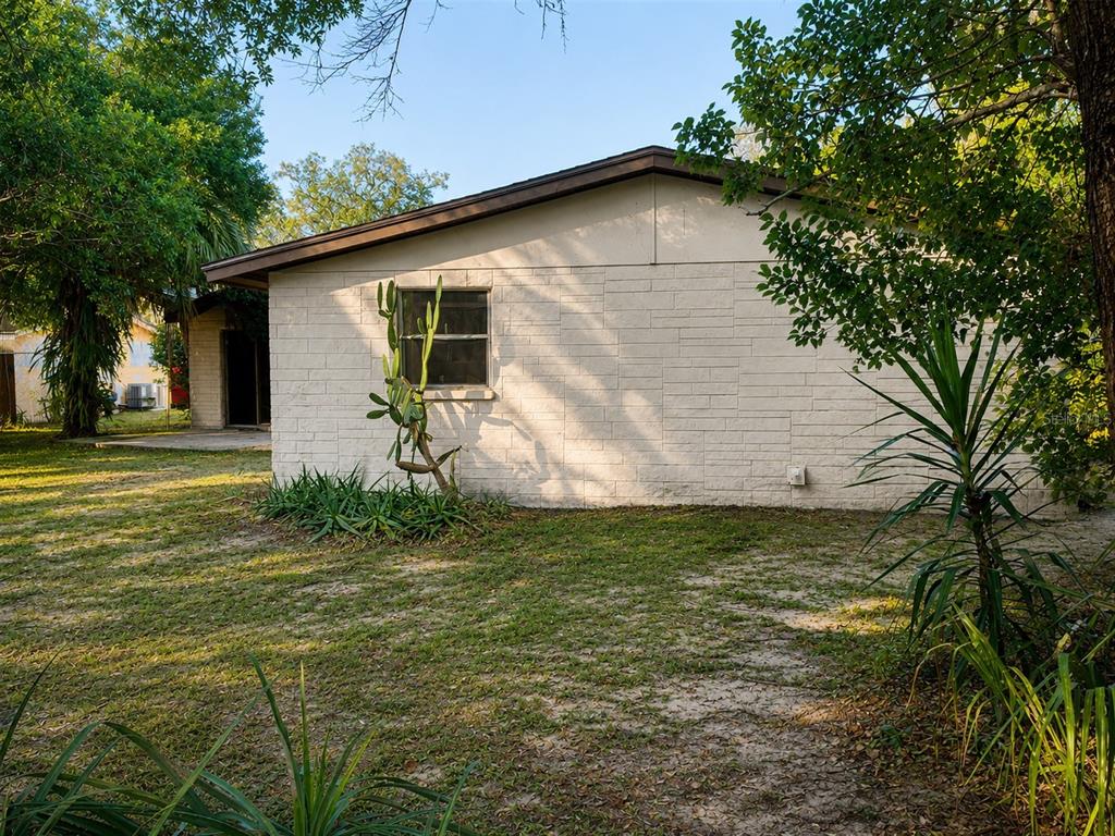 8428 Anay Court New Port Richey, FL 34653 - Photo 16 of 33