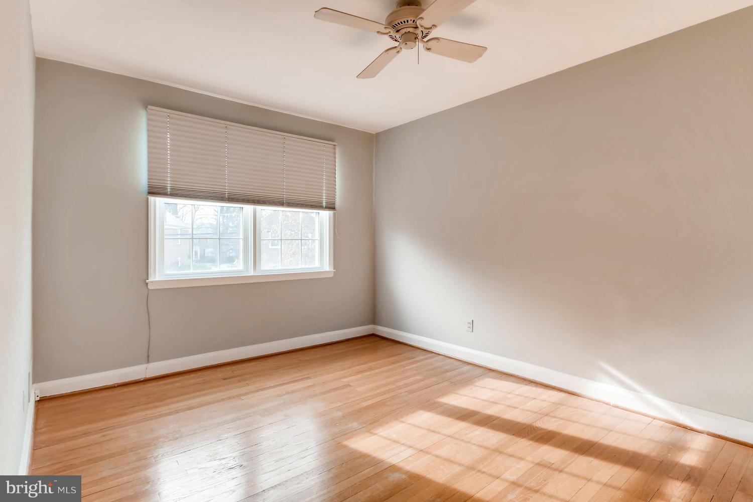 7013 Heathfield Road Baltimore, MD 21212 - Photo 16 of 33 a view of an empty room with a window