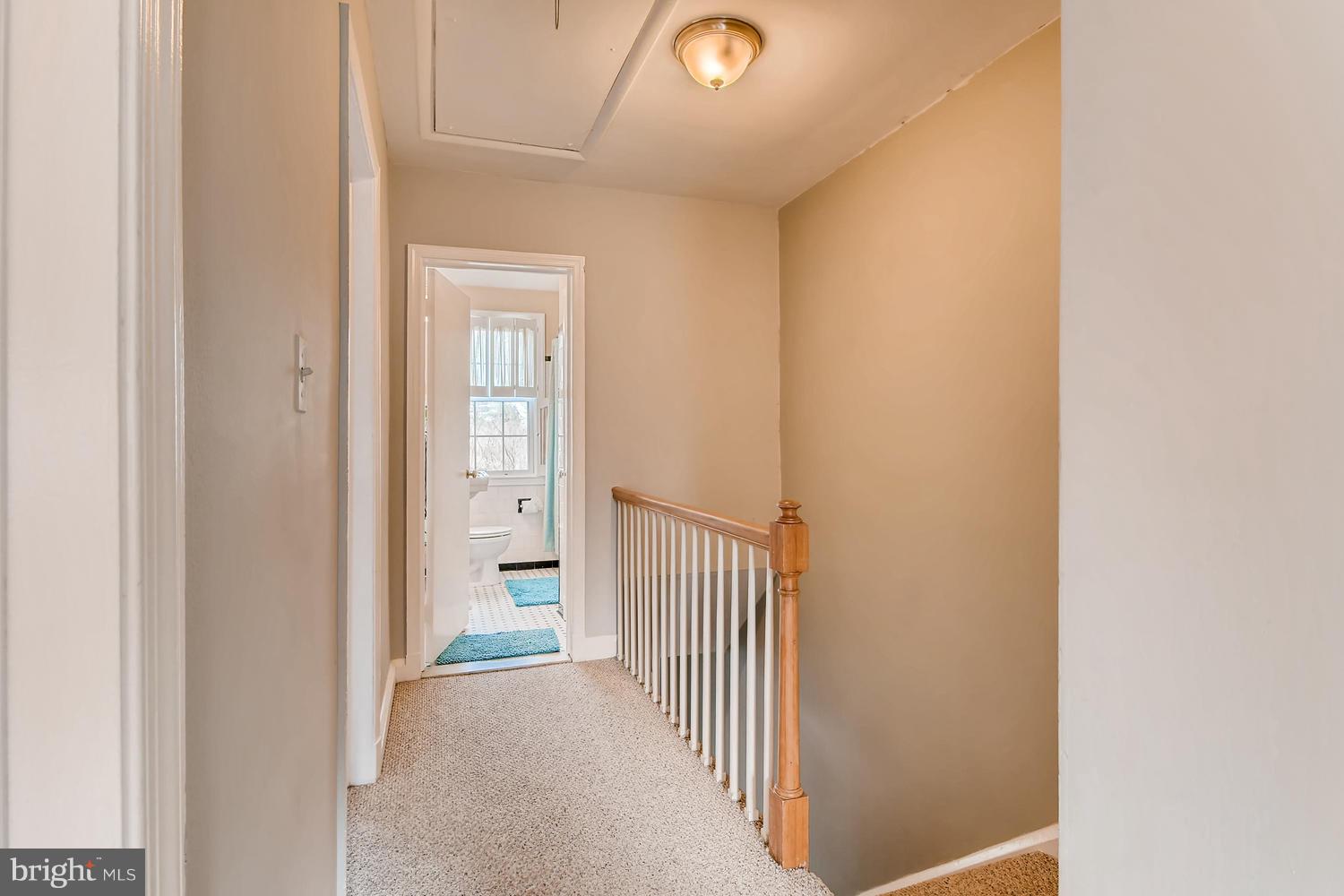 7013 Heathfield Road Baltimore, MD 21212 - Photo 18 of 33 a view of a hallway with wooden floor and entryway