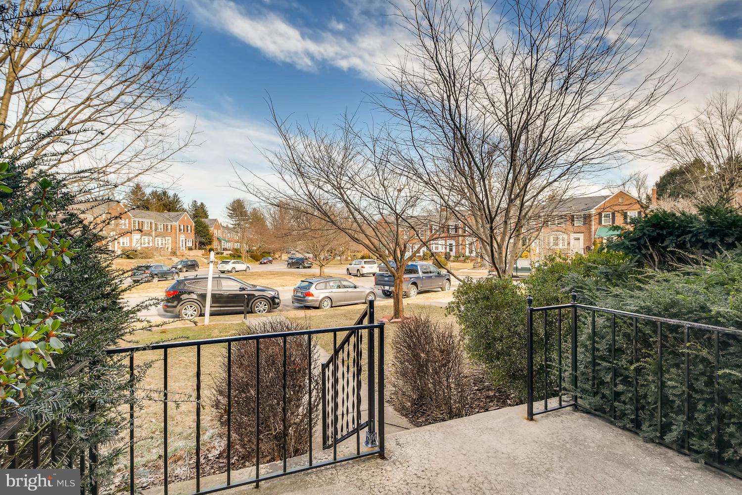 7013 Heathfield Road Baltimore, MD 21212 - Photo 3 of 33 a view of a balcony with a pot