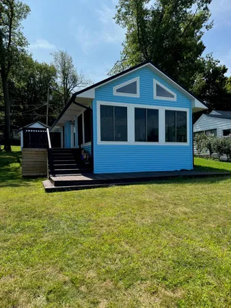 $309,900 | 9222 Beech Drive, Reading, MI 49274