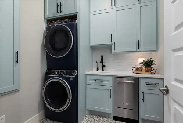 $1,125,000 | 25007 Heather Glade Trail, Tomball, TX 77375