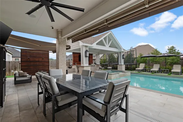 $1,125,000 | 25007 Heather Glade Trail, Tomball, TX 77375