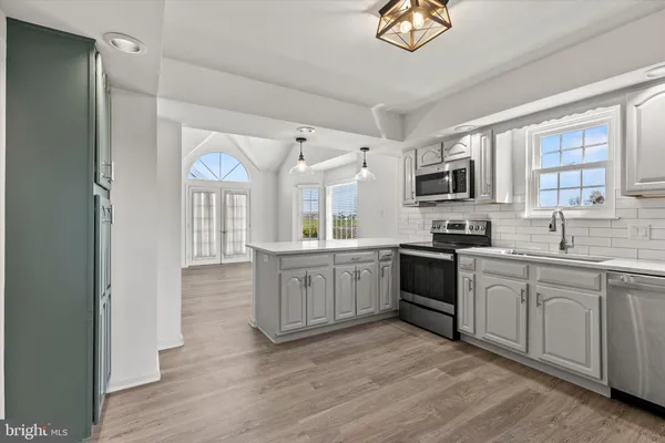 $410,000 | 116 Greenview Drive, Lancaster, PA 17601