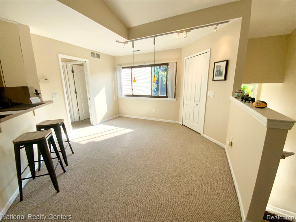 20830 Taft Road Northville, MI 48167 - Photo 8 of 26