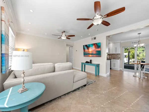 $2,975 | 40 High Point Road, Unit D102, Tavernier, FL 33070