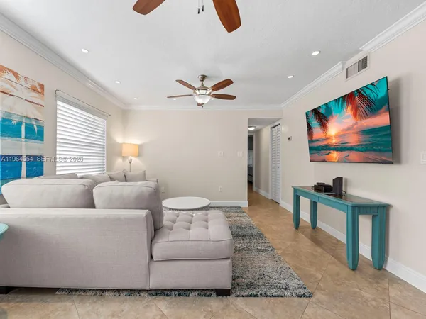 $2,975 | 40 High Point Road, Unit D102, Tavernier, FL 33070