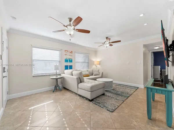 $2,975 | 40 High Point Road, Unit D102, Tavernier, FL 33070