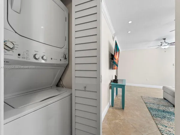 $2,975 | 40 High Point Road, Unit D102, Tavernier, FL 33070