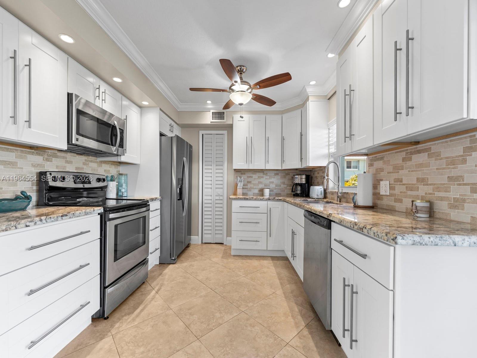 40 High Point Road, Unit D102 Tavernier, FL 33070 - Photo 8 of 37