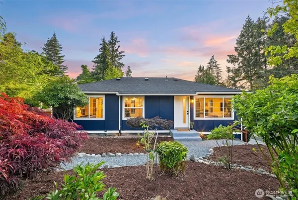 $949,999 | 17211 3rd Avenue Northeast, Shoreline, WA 98155