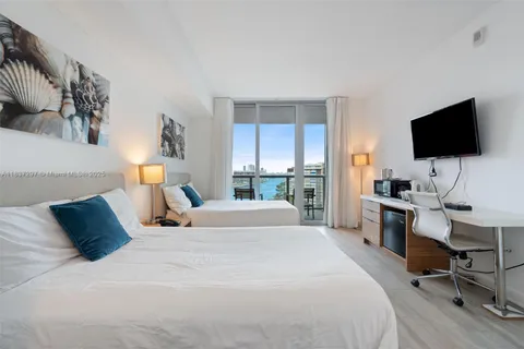 $455,000 | 2602 East Hallandale Beach Boulevard, Unit R1105, Hallandale Beach, FL 33009