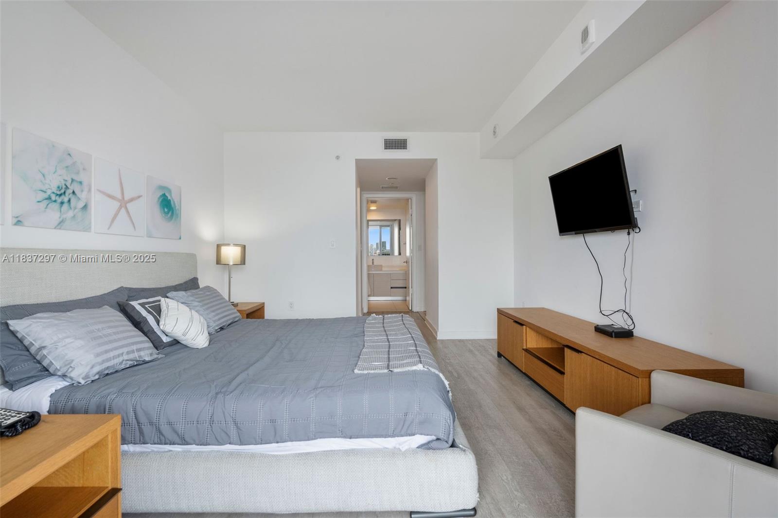 2602 East Hallandale Beach Boulevard, Unit R1105 Hallandale Beach, FL 33009 - Photo 21 of 26