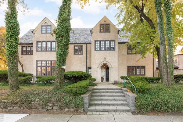 $1,695,000 | 355 Lincoln Road, Grosse Pointe, MI 48230