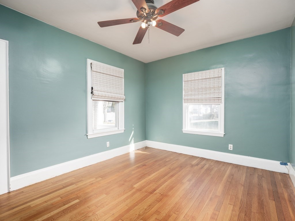 15 Linden Road Peabody, MA 01960 - Photo 24 of 33 Gallery Image 24