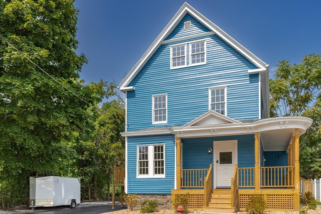 15 Gleason Street Methuen, MA 01844 - Photo 3 of 31
