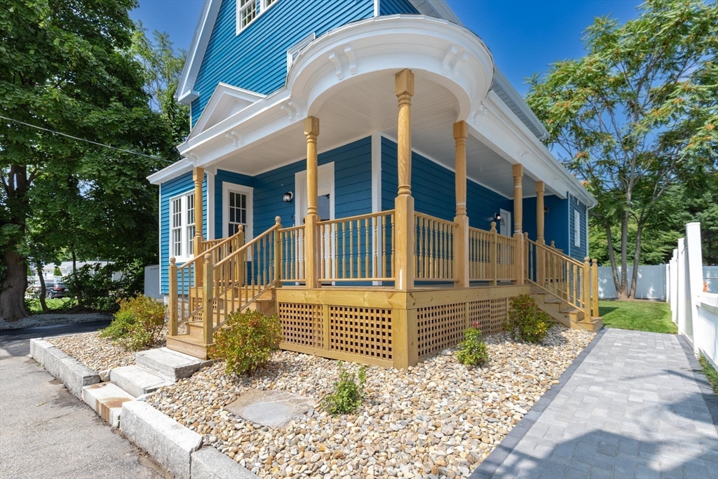 15 Gleason Street Methuen, MA 01844 - Photo 4 of 31